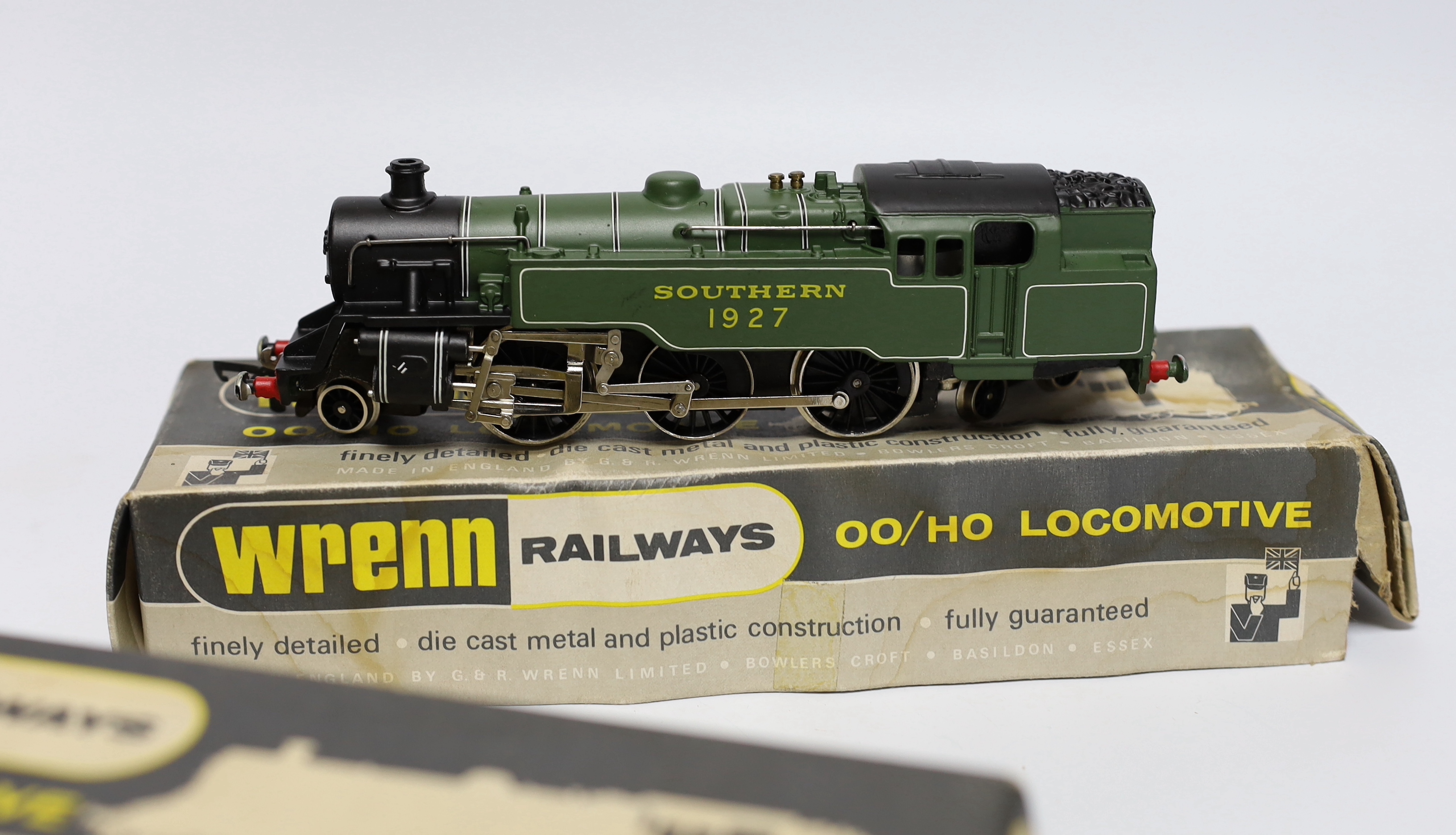 Four boxed Wren Railways 00 gauge locomotives; an LNER Class A4, Golden Eagle 4482 (W2209), a Southern Railway Class 4MT, 1927 (W2245), a BR Class 20 Bo-Bo diesel loco D8017 (W2230) and a Shell 0-6-0T locomotive (W2203),